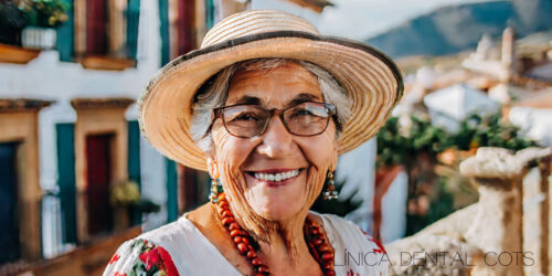 Consejos para mantener una sonrisa radiante en cualquier edad